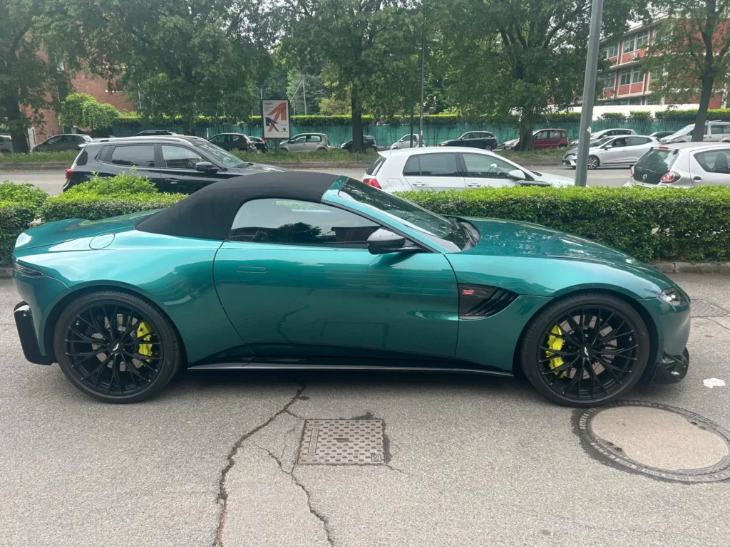 VANTAGE