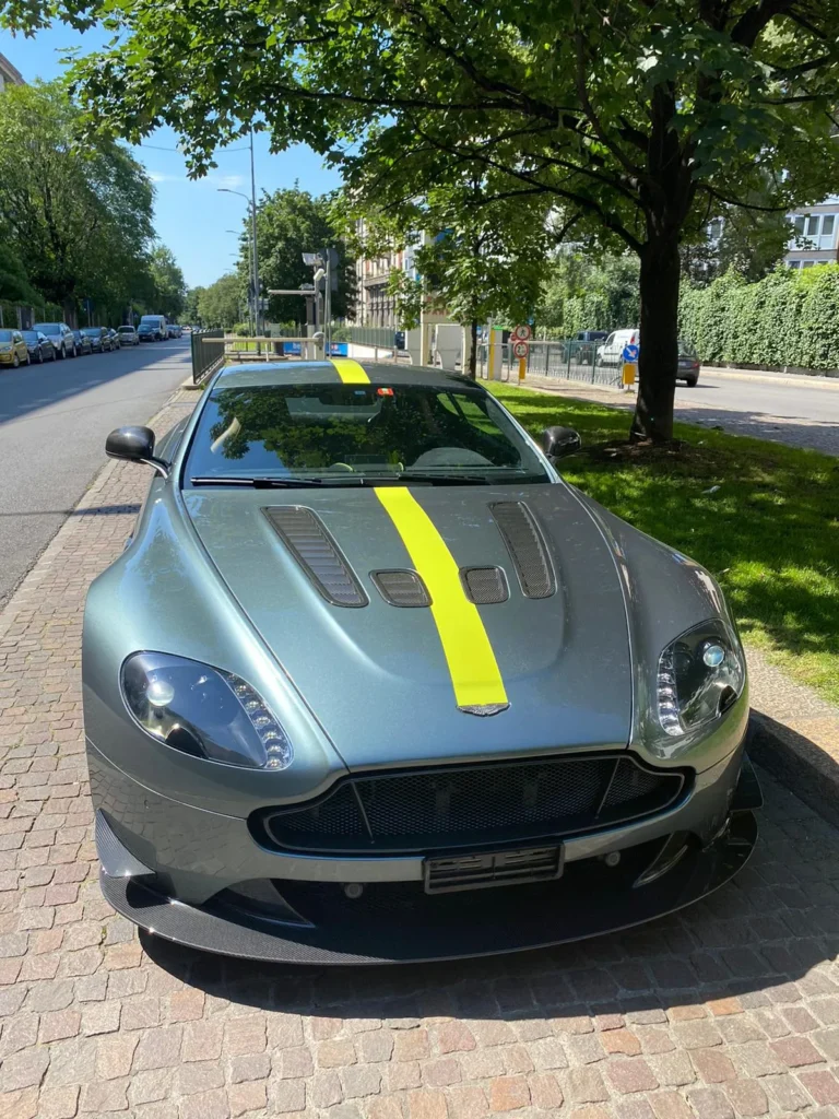 VANTAGE
